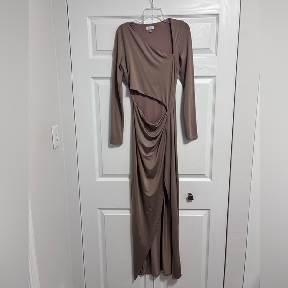 Taupe cut out dress - Picture 2 of 9
